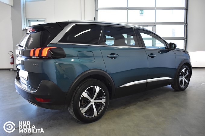 PEUGEOT 5008 BlueHDi 180 S&S EAT8 GT